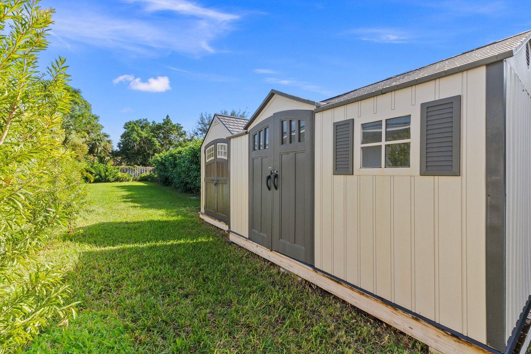 For Sale: $849,000 (3 beds, 3 baths, 2504 Square Feet)