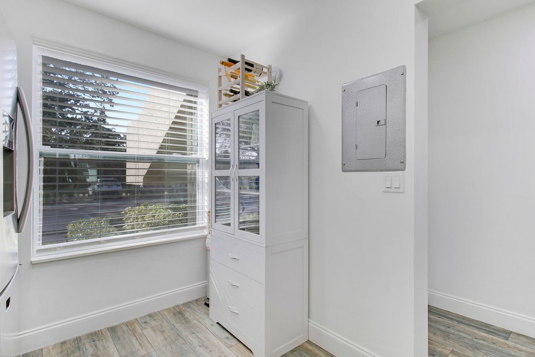 For Sale: $340,000 (2 beds, 2 baths, 1000 Square Feet)