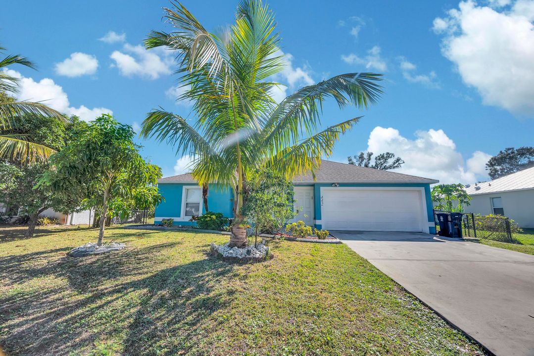 For Sale: $380,000 (3 beds, 2 baths, 1347 Square Feet)