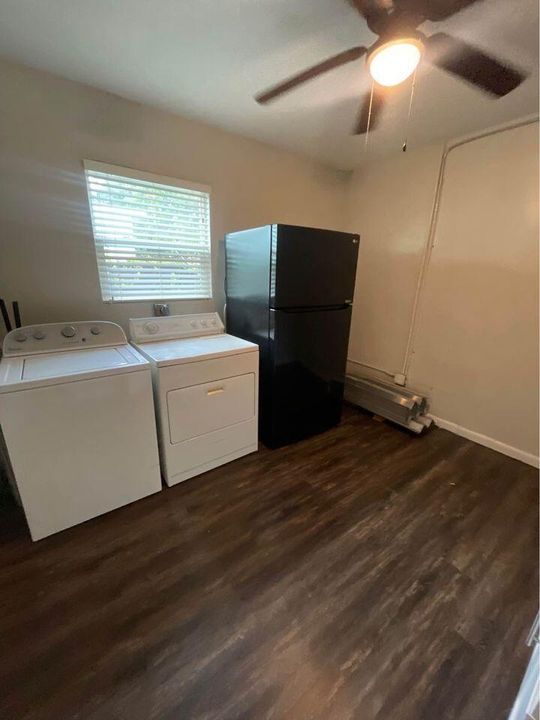 For Rent: $2,550 (2 beds, 1 baths, 1104 Square Feet)