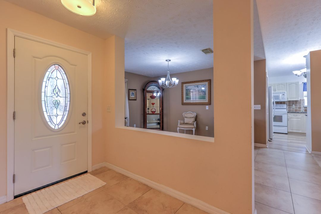 For Sale: $166,000 (2 beds, 2 baths, 1530 Square Feet)