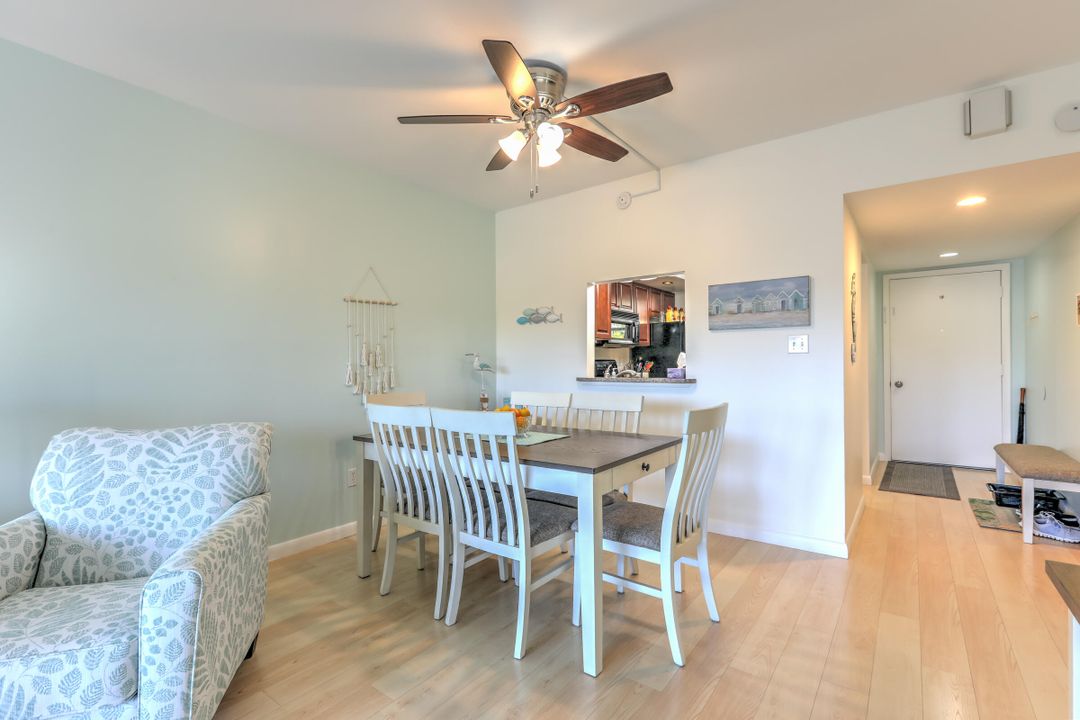 For Sale: $157,000 (1 beds, 1 baths, 1014 Square Feet)