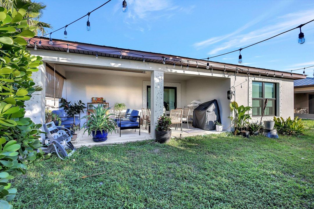 For Sale: $264,900 (3 beds, 2 baths, 1723 Square Feet)