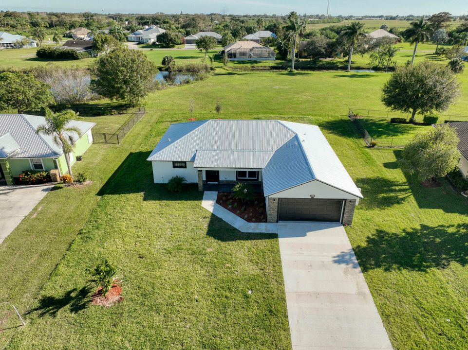 For Sale: $434,890 (3 beds, 2 baths, 2100 Square Feet)