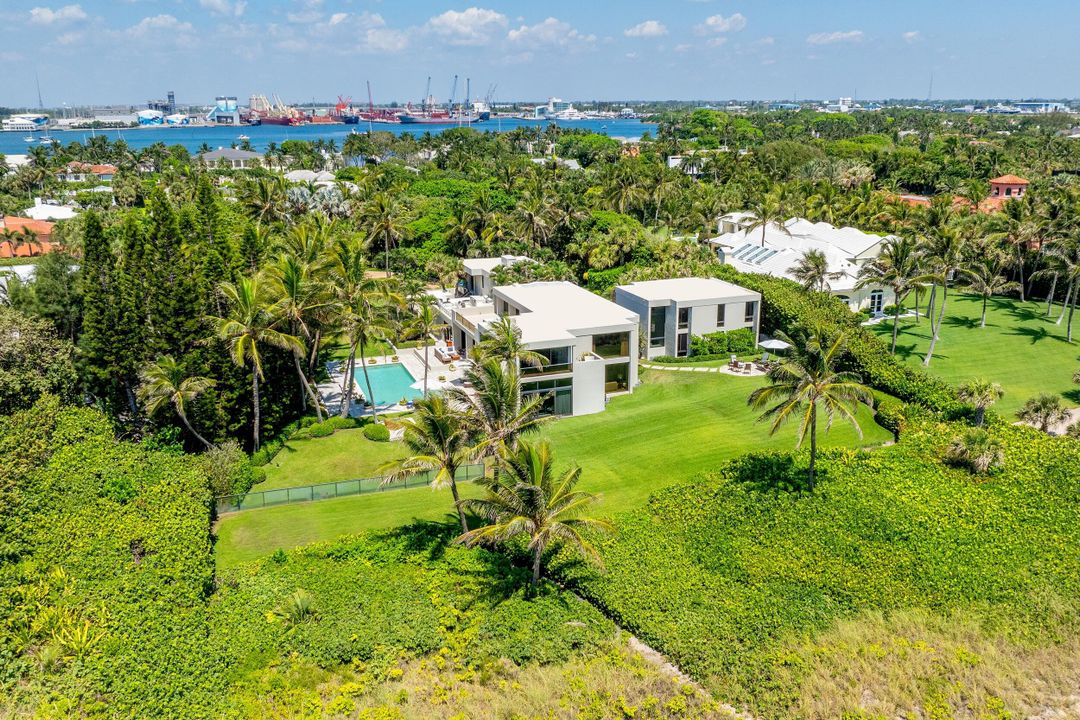 合同活跃: $125,000 (5 贝兹, 7 浴室, 8005 平方英尺)