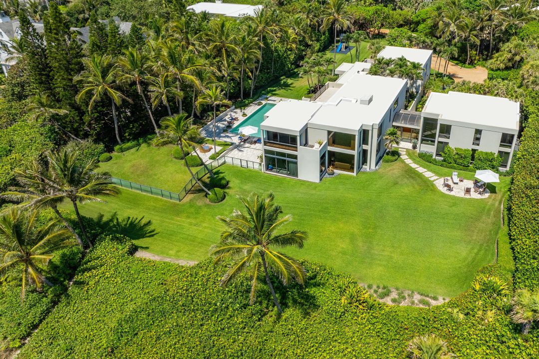 合同活跃: $125,000 (5 贝兹, 7 浴室, 8005 平方英尺)