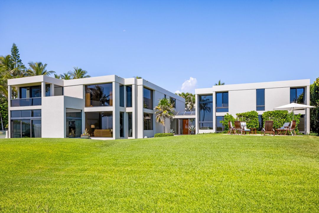 合同活跃: $125,000 (5 贝兹, 7 浴室, 8005 平方英尺)