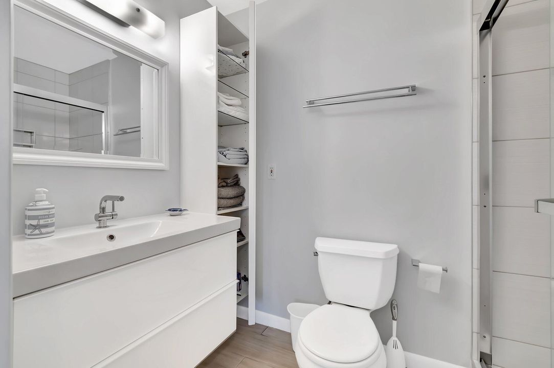 For Sale: $259,000 (2 beds, 2 baths, 1137 Square Feet)