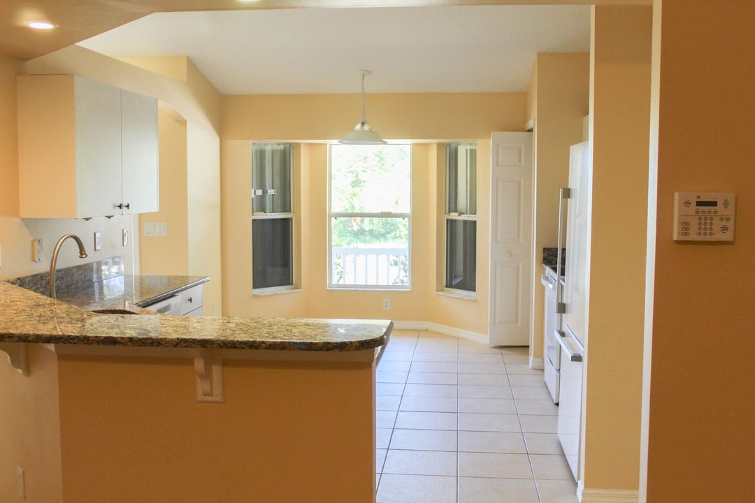 For Rent: $2,100 (3 beds, 2 baths, 1626 Square Feet)