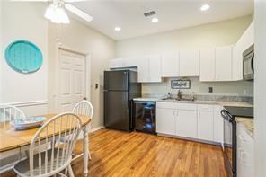 For Sale: $310,000 (2 beds, 2 baths, 1545 Square Feet)