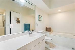 For Sale: $310,000 (2 beds, 2 baths, 1545 Square Feet)