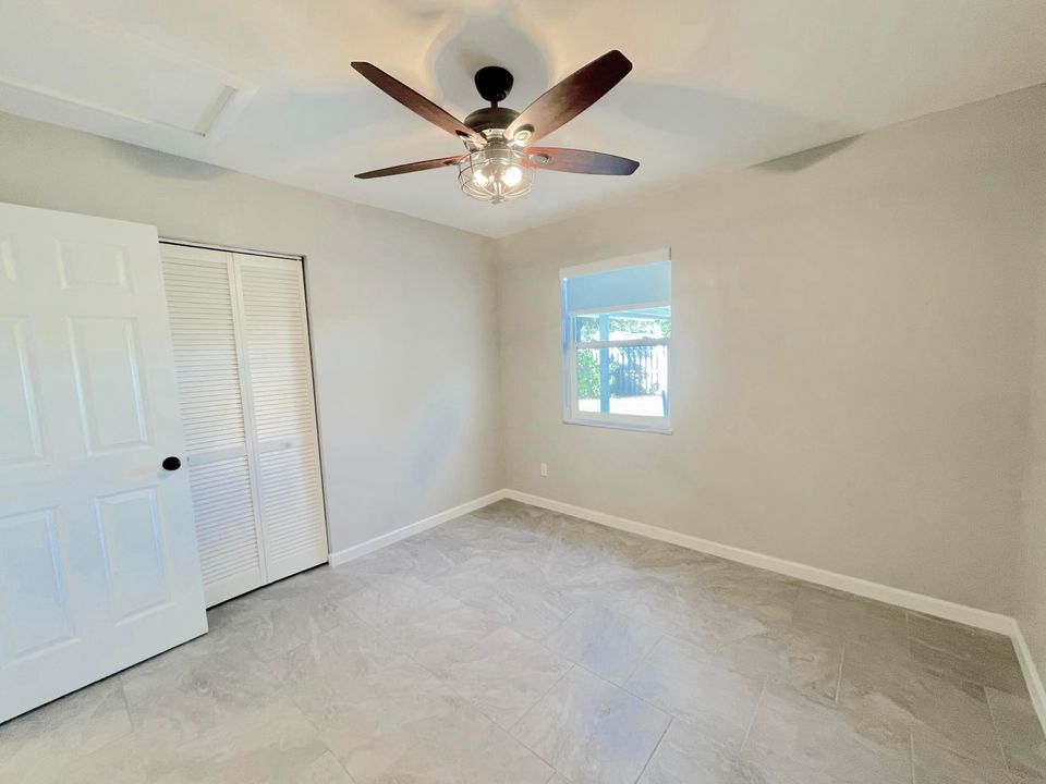 For Rent: $2,800 (3 beds, 3 baths, 1737 Square Feet)