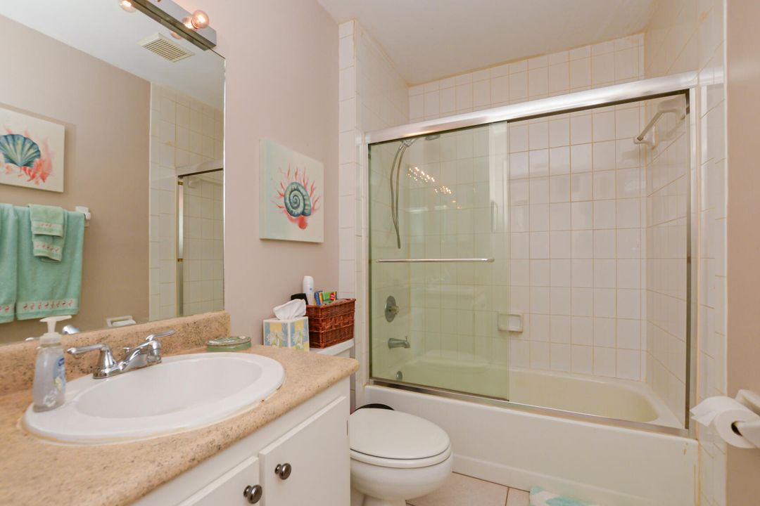 For Sale: $239,900 (2 beds, 2 baths, 1280 Square Feet)