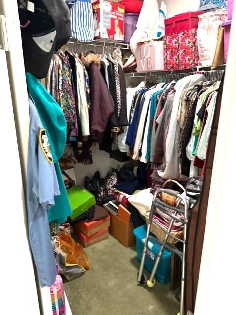 For Sale: $128,900 (3 beds, 2 baths, 1853 Square Feet)