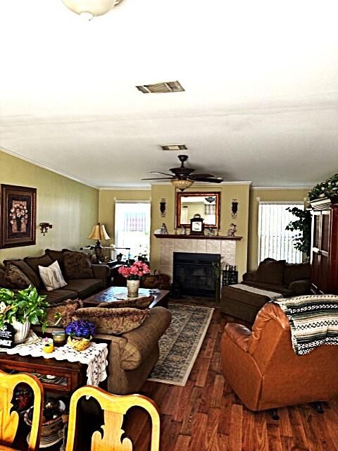 For Sale: $128,900 (3 beds, 2 baths, 1853 Square Feet)