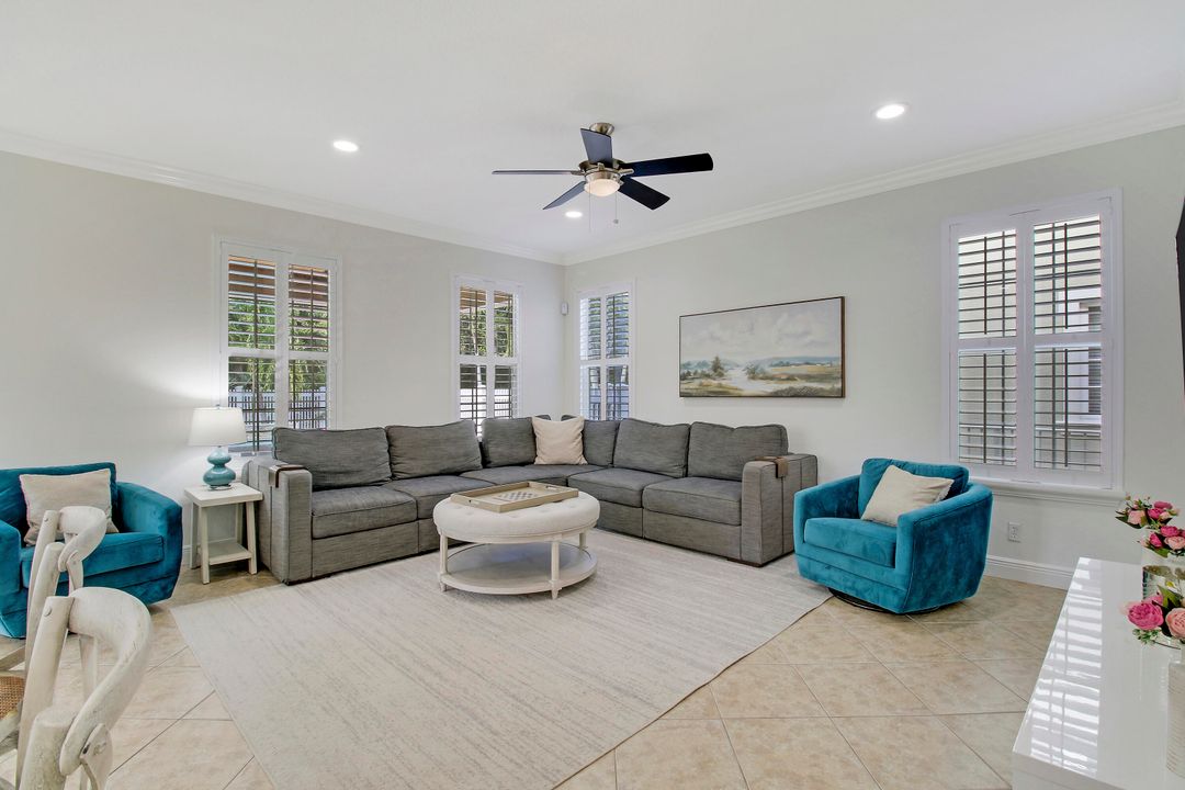 Active With Contract: $1,125,000 (4 beds, 3 baths, 2650 Square Feet)