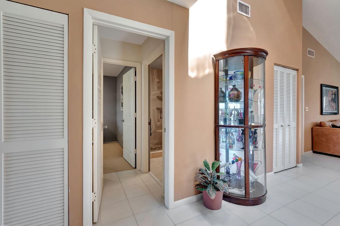 For Sale: $279,000 (3 beds, 2 baths, 1809 Square Feet)