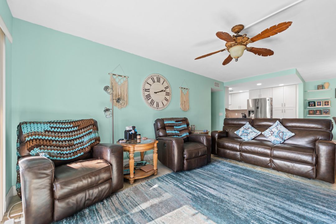 For Sale: $289,000 (3 beds, 2 baths, 1462 Square Feet)