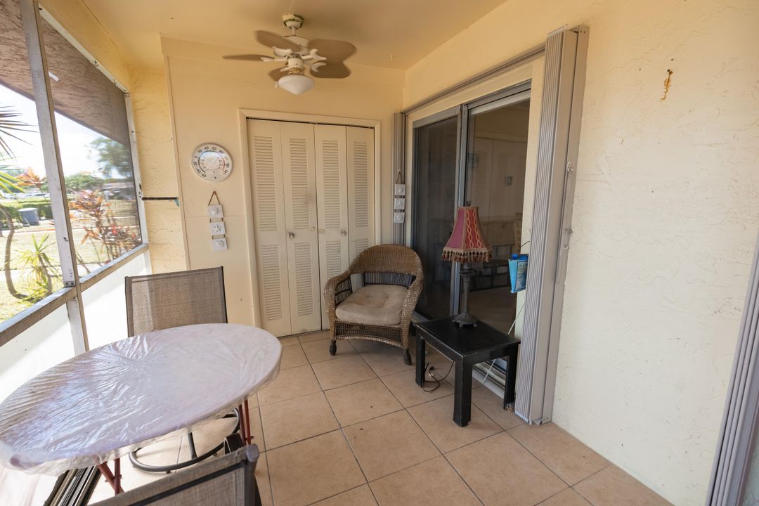 For Sale: $265,000 (2 beds, 2 baths, 1200 Square Feet)