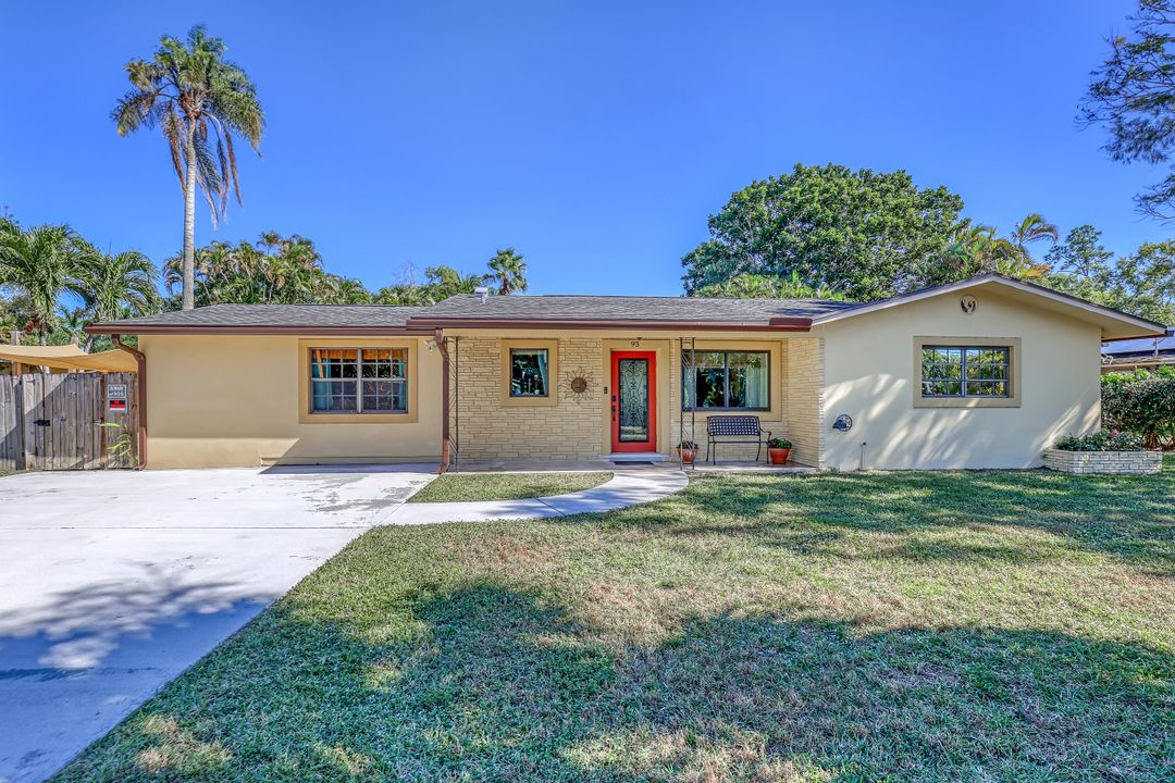 For Sale: $655,000 (3 beds, 2 baths, 1667 Square Feet)