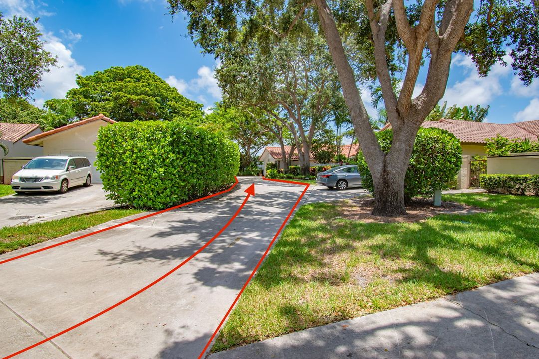 For Sale: $700,000 (3 beds, 2 baths, 1850 Square Feet)