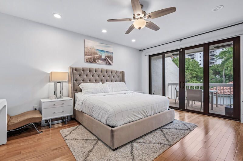 For Sale: $625,000 (2 beds, 2 baths, 1591 Square Feet)