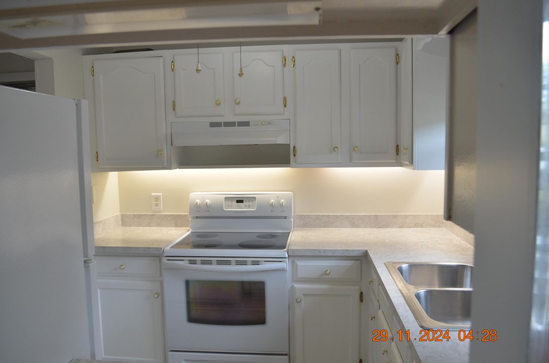 For Rent: $1,750 (2 beds, 2 baths, 1080 Square Feet)