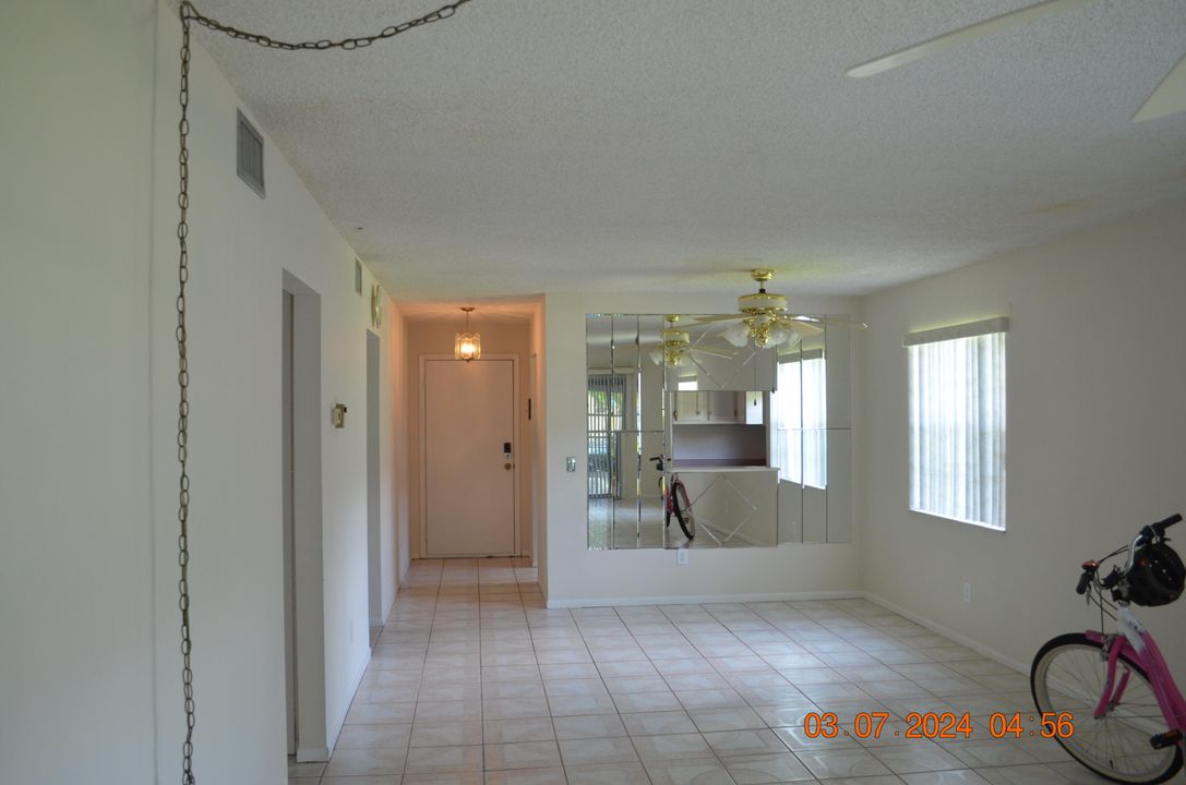 For Rent: $1,750 (2 beds, 2 baths, 1080 Square Feet)