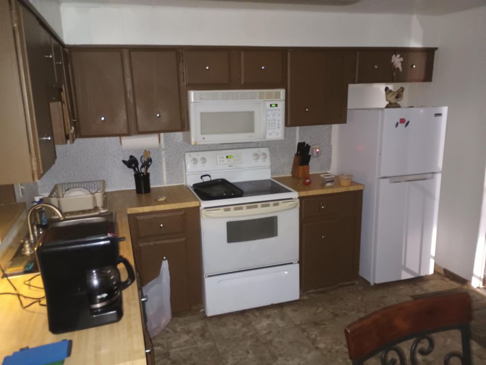 For Sale: $25,000 (2 beds, 2 baths, 1248 Square Feet)