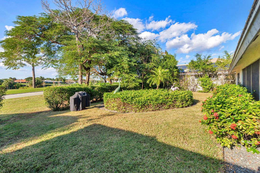 For Sale: $929,000 (3 beds, 2 baths, 2322 Square Feet)