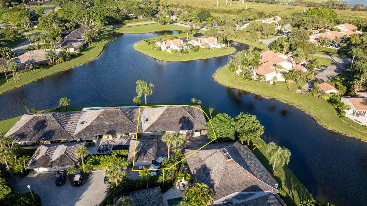 Active With Contract: $2,150,000 (3 beds, 3 baths, 2183 Square Feet)