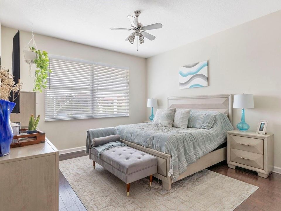 Active With Contract: $645,000 (4 beds, 2 baths, 2492 Square Feet)