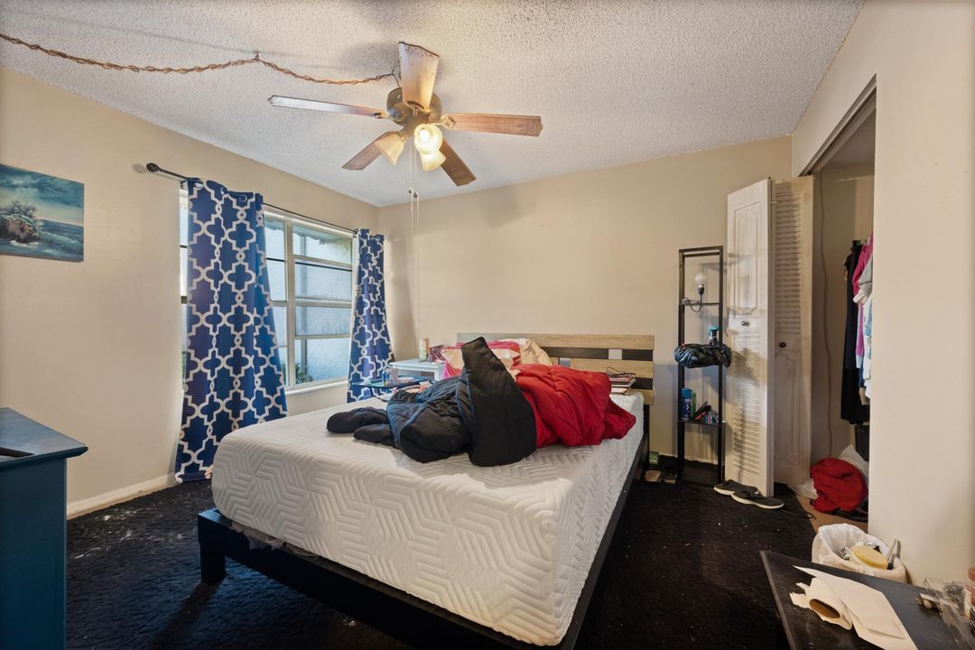 For Sale: $180,000 (2 beds, 2 baths, 1088 Square Feet)