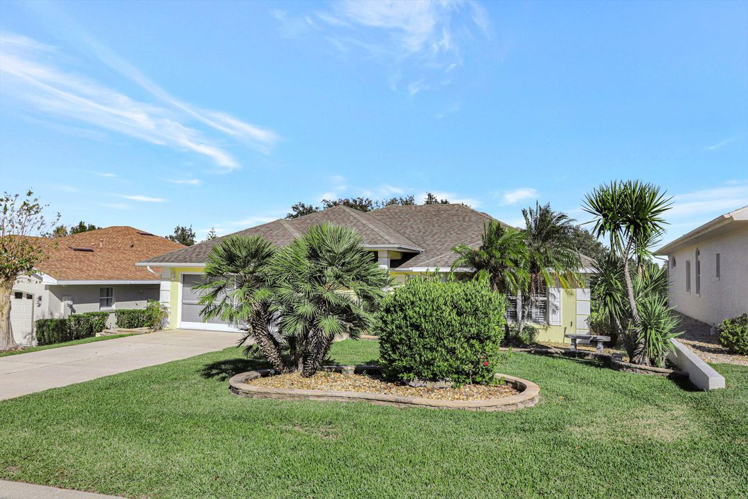 For Sale: $415,000 (3 beds, 2 baths, 1987 Square Feet)