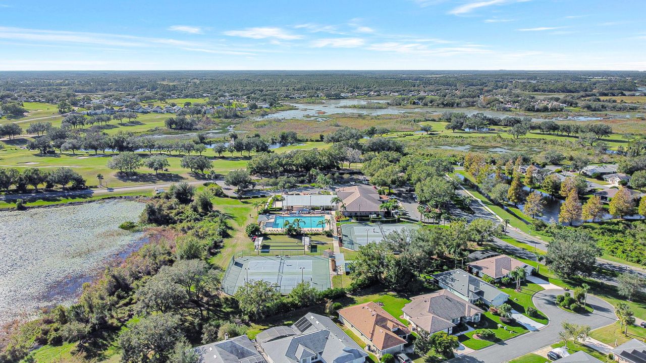 For Sale: $415,000 (3 beds, 2 baths, 1987 Square Feet)