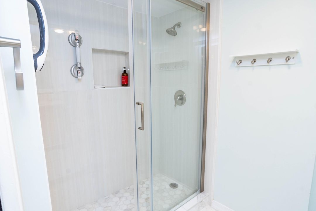 For Sale: $419,000 (2 beds, 2 baths, 1432 Square Feet)