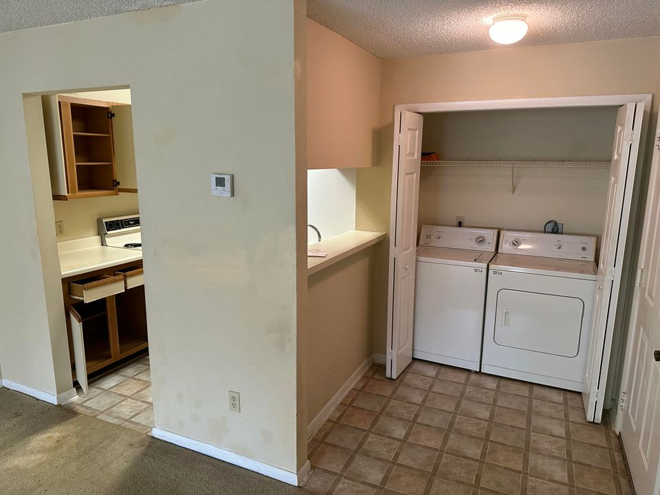 For Rent: $1,700 (1 beds, 1 baths, 620 Square Feet)