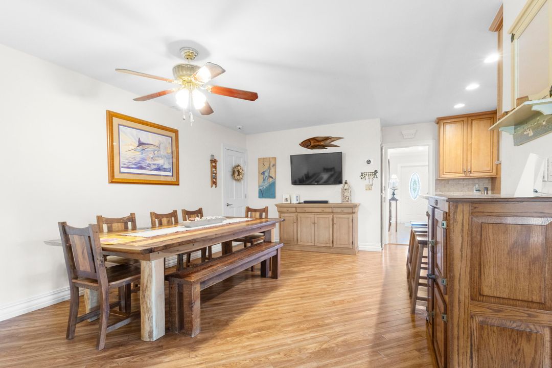 For Sale: $1,199,000 (3 beds, 2 baths, 1920 Square Feet)