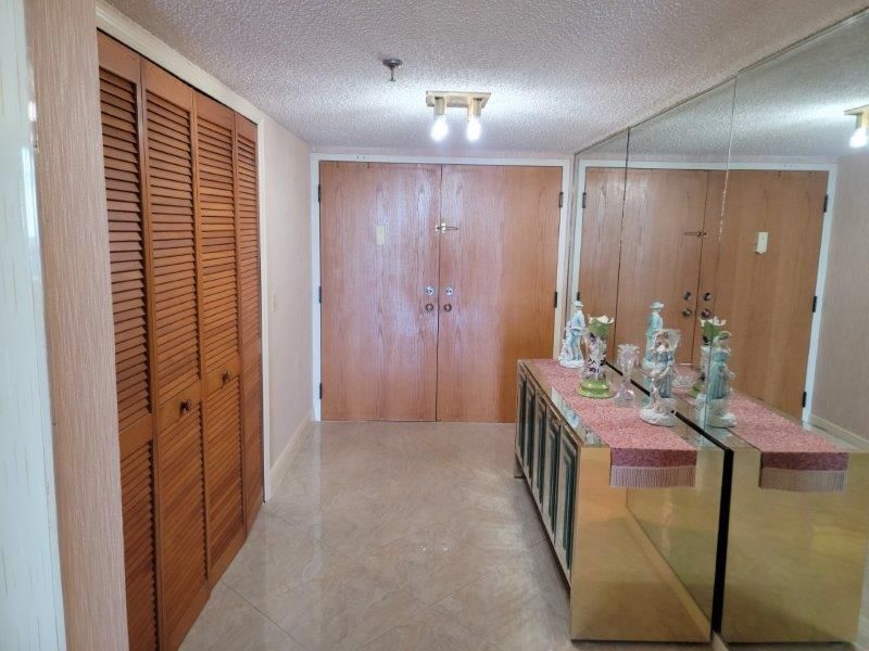 En Venta: $850,000 (2 camas, 2 baños, 1703 Pies cuadrados)