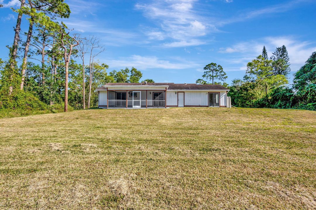 For Sale: $499,900 (3 beds, 2 baths, 1575 Square Feet)