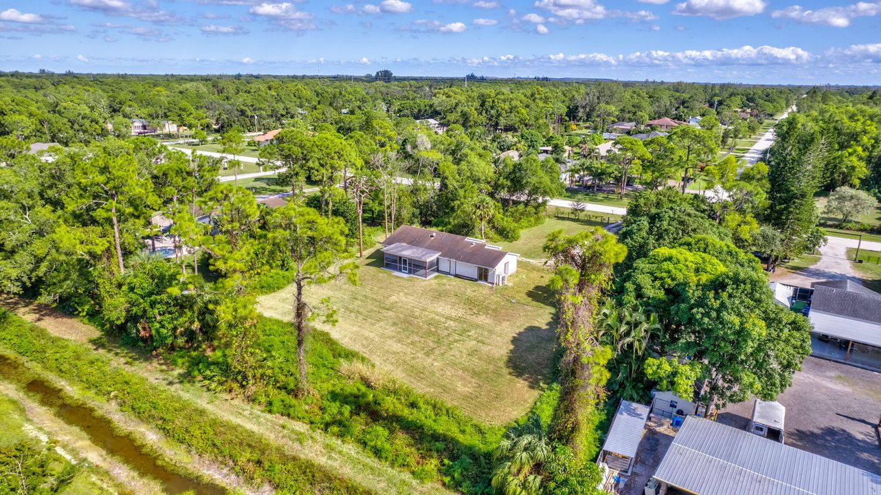 For Sale: $499,900 (3 beds, 2 baths, 1575 Square Feet)