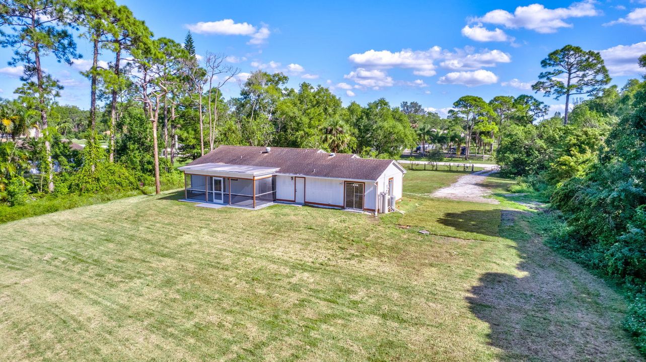 For Sale: $499,900 (3 beds, 2 baths, 1575 Square Feet)