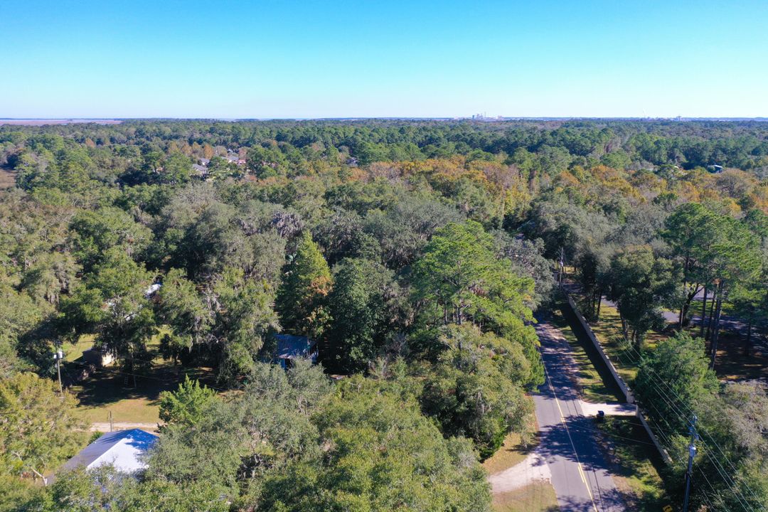 For Sale: $485,000 (3 beds, 2 baths, 1932 Square Feet)