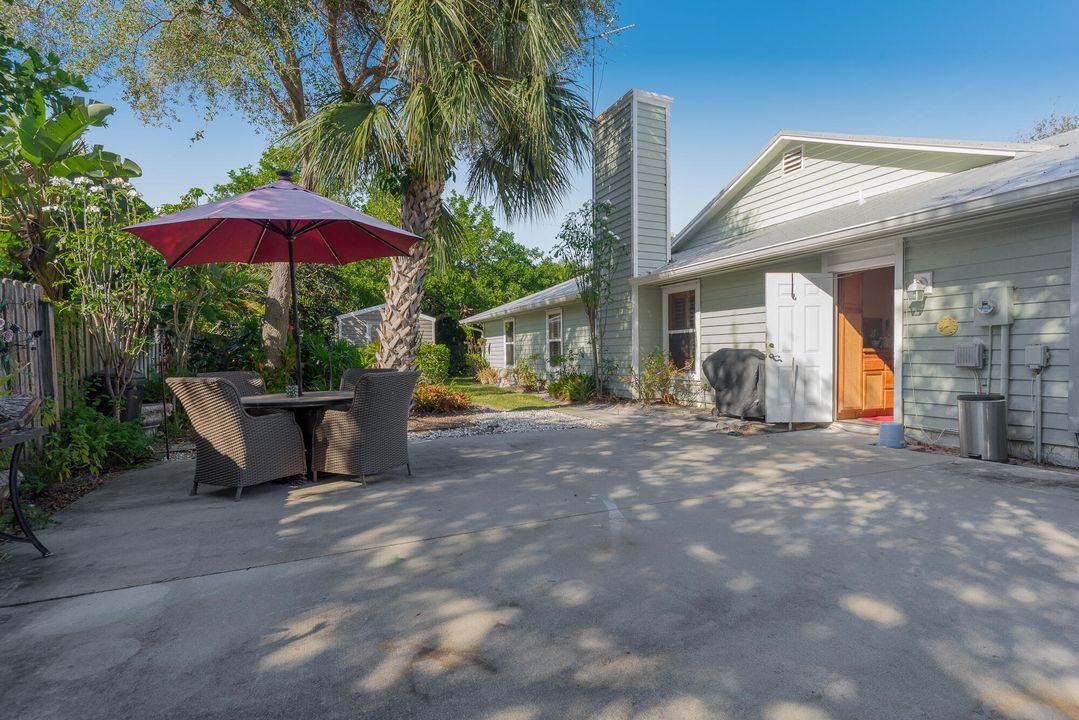 For Sale: $715,000 (3 beds, 2 baths, 2354 Square Feet)