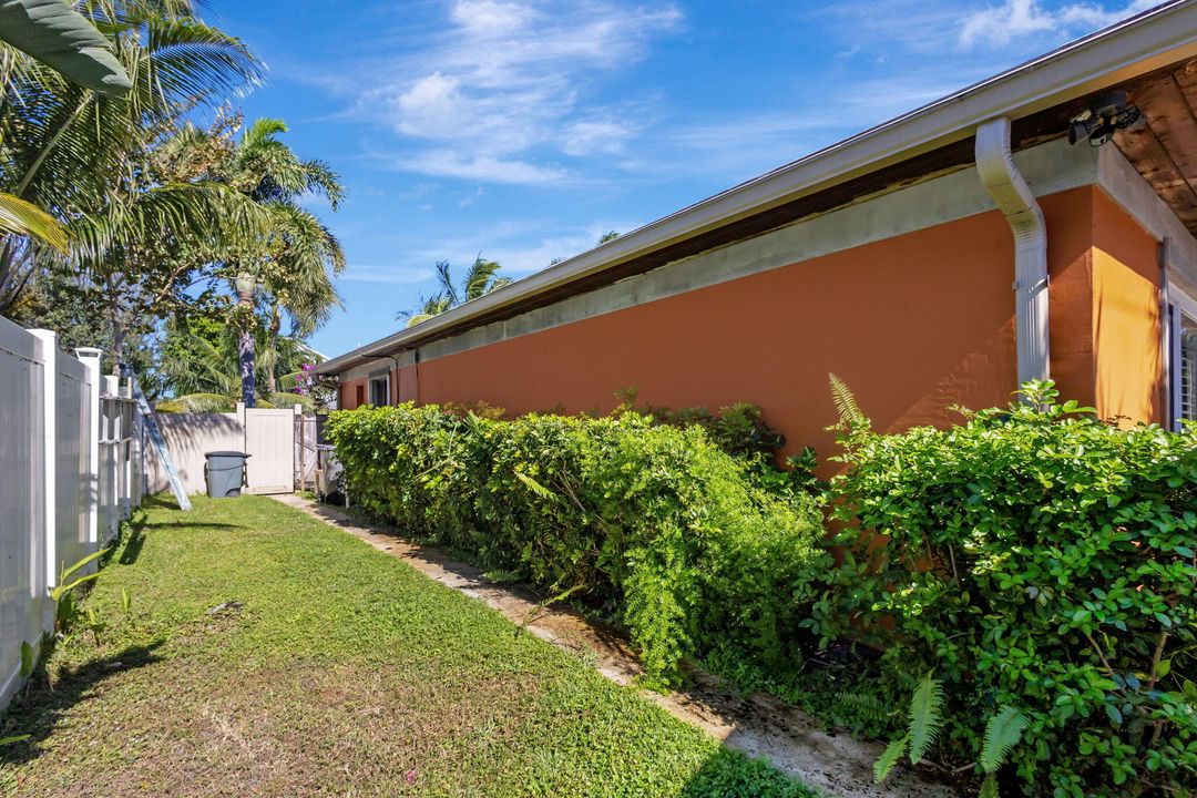 For Sale: $799,000 (3 beds, 2 baths, 1678 Square Feet)