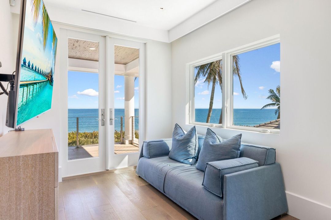 For Sale: $9,950,000 (7 beds, 8 baths, 5648 Square Feet)