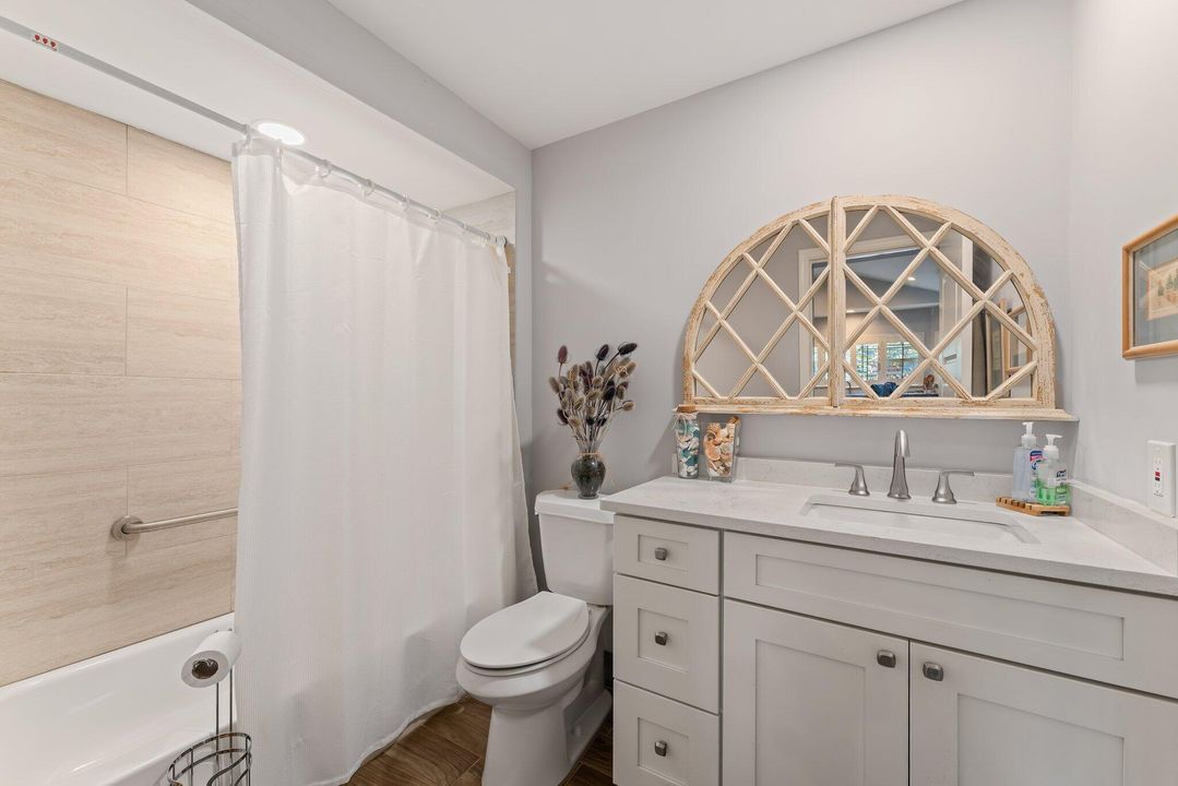 For Sale: $499,000 (2 beds, 2 baths, 1254 Square Feet)