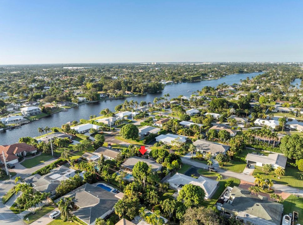 For Sale: $805,000 (3 beds, 2 baths, 2107 Square Feet)