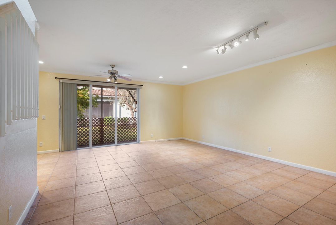 For Sale: $339,000 (3 beds, 2 baths, 1447 Square Feet)