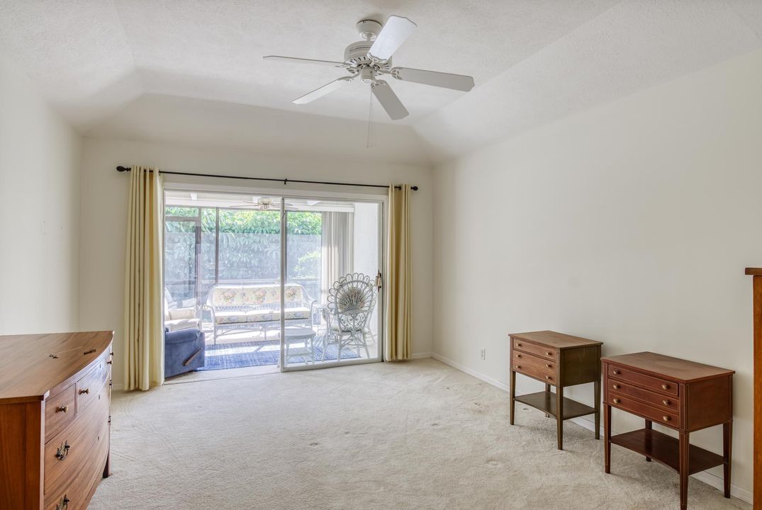 For Sale: $330,000 (2 beds, 2 baths, 1309 Square Feet)